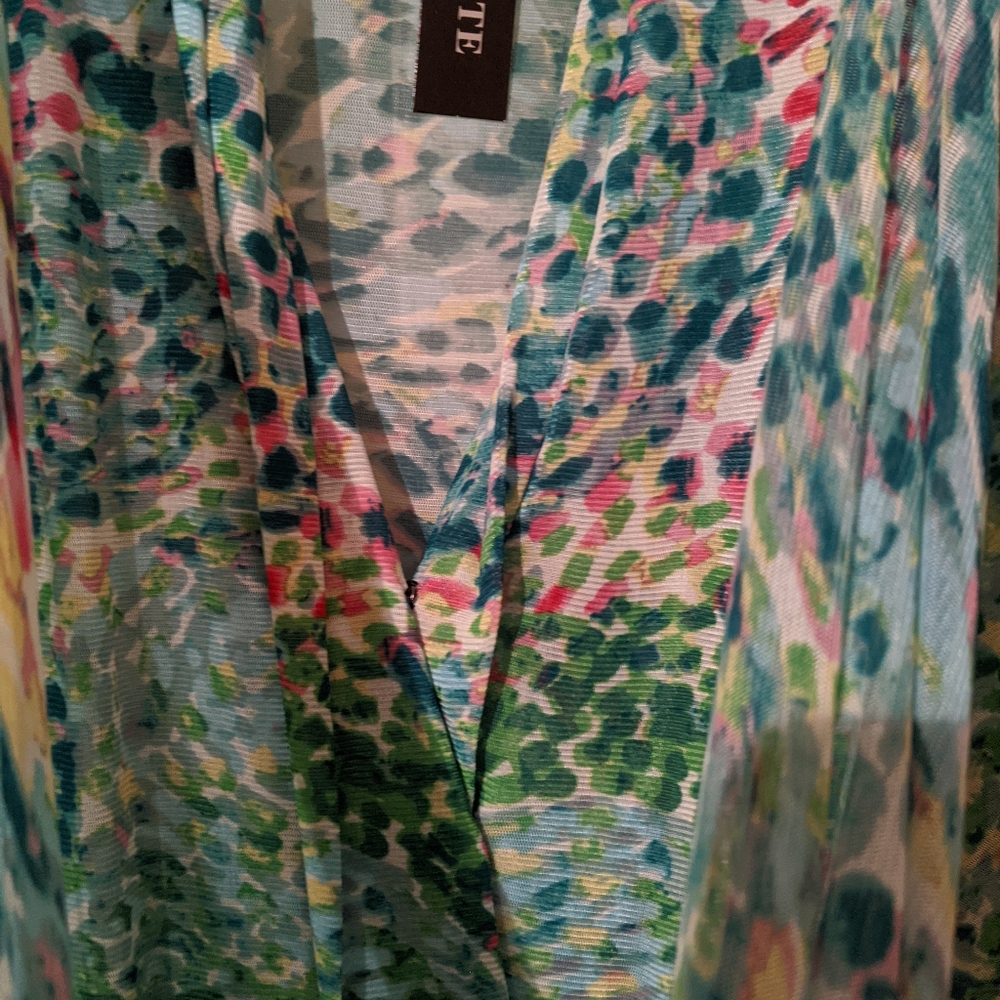NWT Gorgeous Multi Colored Mesh Top M - Picture 5 of 8